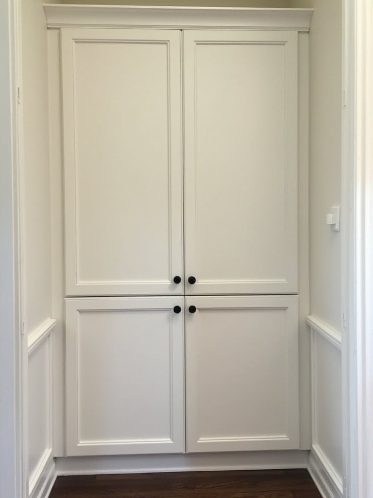 Custom Built-In Cabinetry: Tailored Storage Solutions